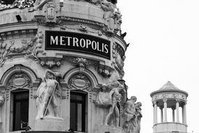 metropolis building, madrid