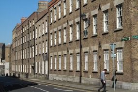 dublin castle medieval building street