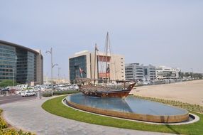 monument fountain dubai city