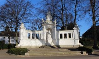 monument empress koblenz