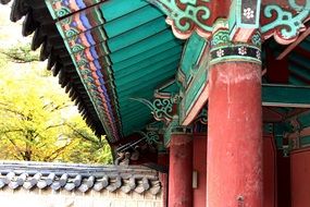 red columns temple in Korea