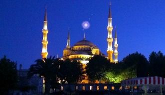 night lights of Sultan Ahmed Mosque