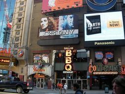 usa new york shopping street
