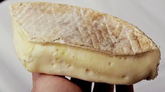 zrrání is homemade cheese