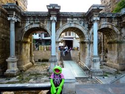 hadrian's gate, antalya