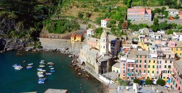 a plan view on the houses, the boats, the sea in the park Cinque Terre