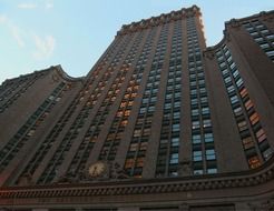 building perspective photo