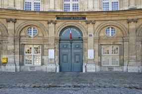 entrance of the Institut de France Paris