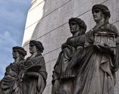 greek statues in dÃ¼sseldorf