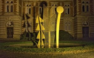 modern monument with lighting in Grevenbroich