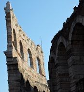 picture of the arena monument in Verona