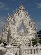 incredible statue in thailand