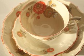 porcelain table ware
