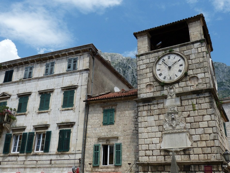kotor montenegro balkan building