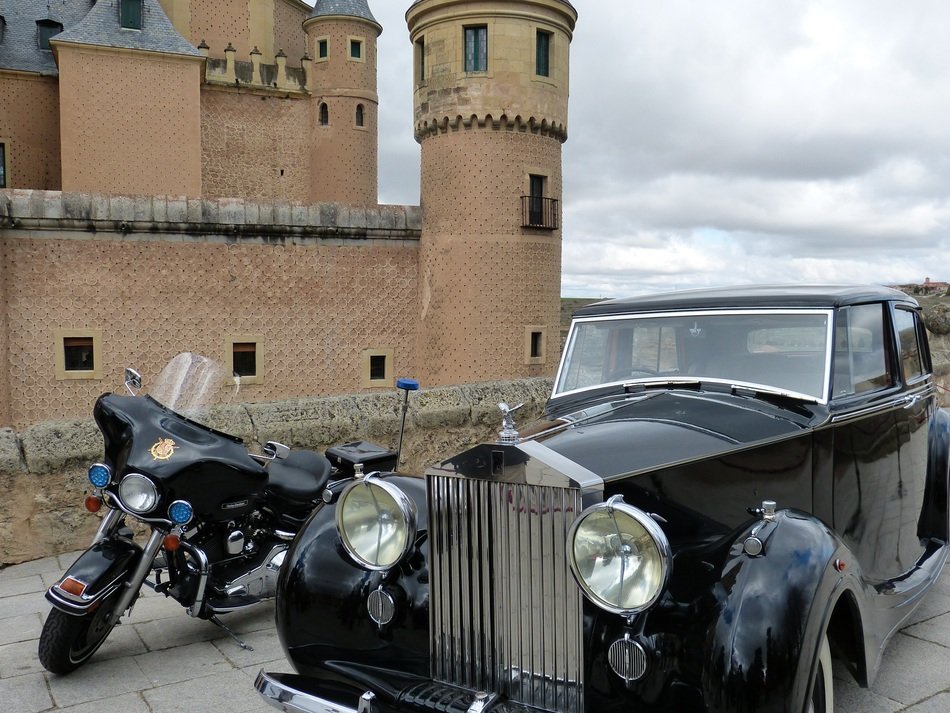 rolls royce by alcazar segovia castile