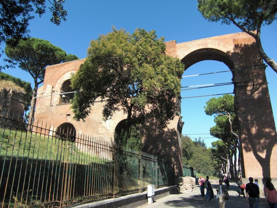 aqueduct in Rome