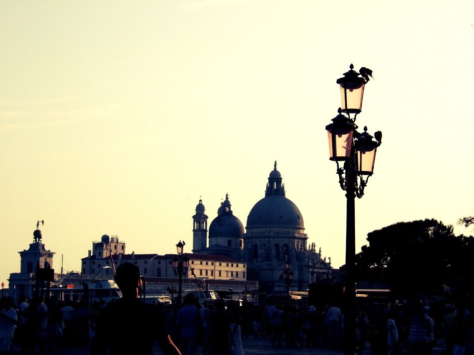 venice lights