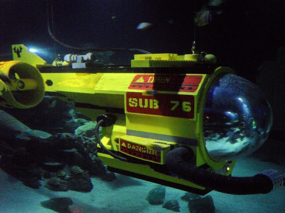 submarine in Legoland