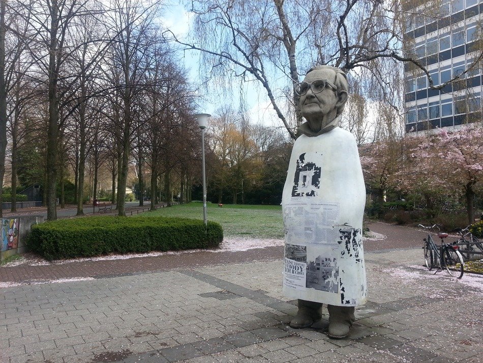 monument to paul wulf