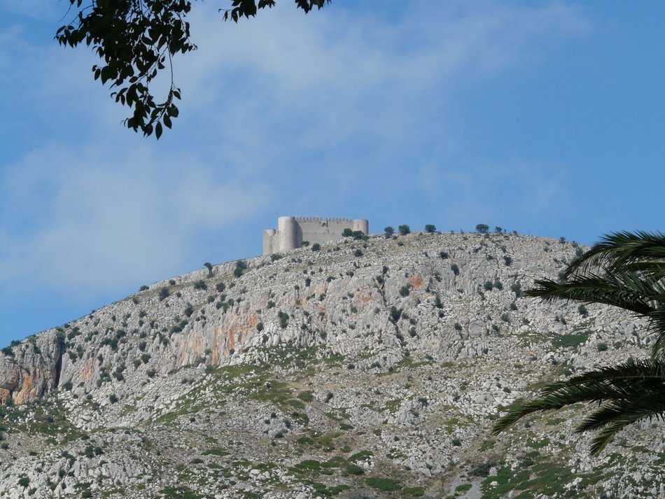 castell del montgrÃ­