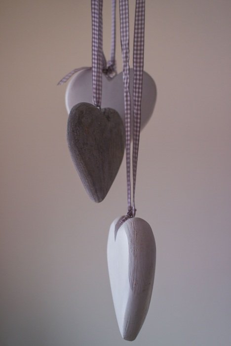 pendants with hearts