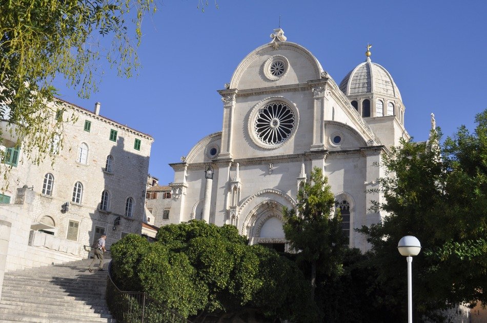 snow white church in croatia