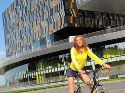 bike girl skolkovo