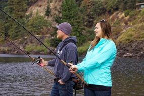 couple fishing on the lake