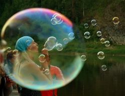 big soap bubbles girl