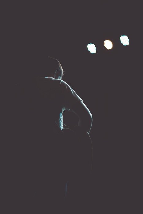 silhouette of guitarist guitar music