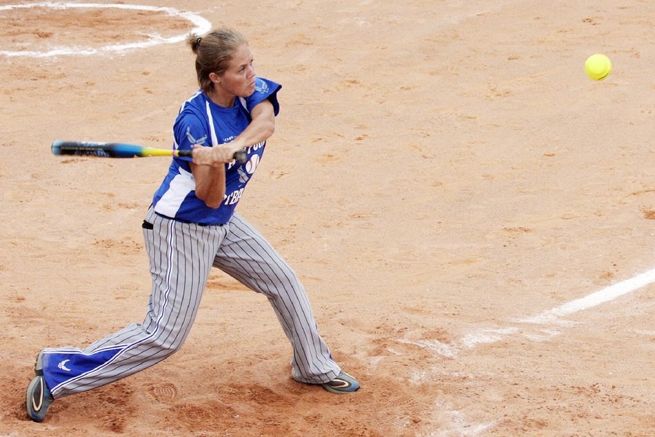 women playing softball