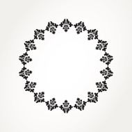 Round lace
