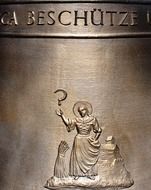 modern bronze statue