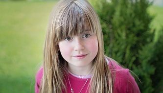 blond girl with green eyes