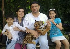 Bangkok family with a small tiger