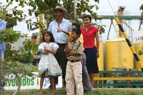 traditional colombian family