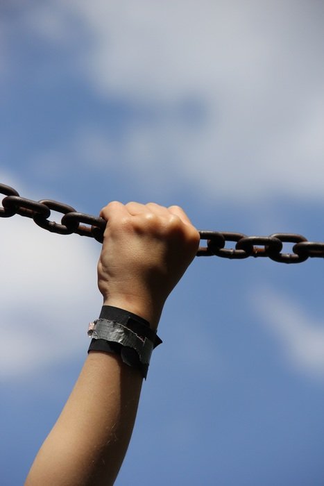 grab hold of the chain