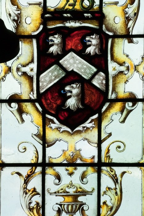 England coat of arms on leaded glass