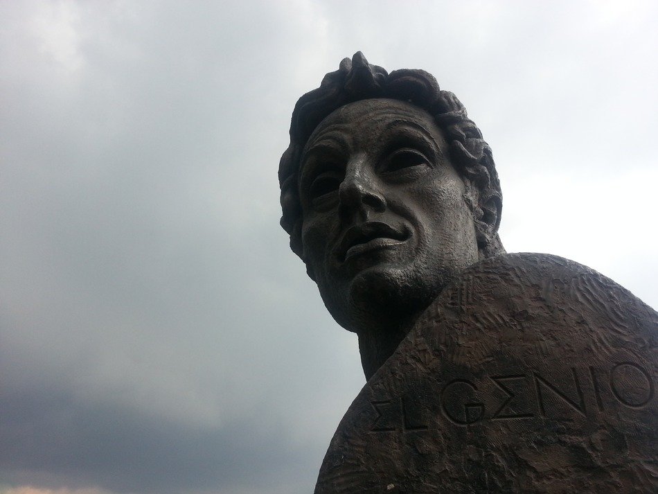 stone statue of bolivar