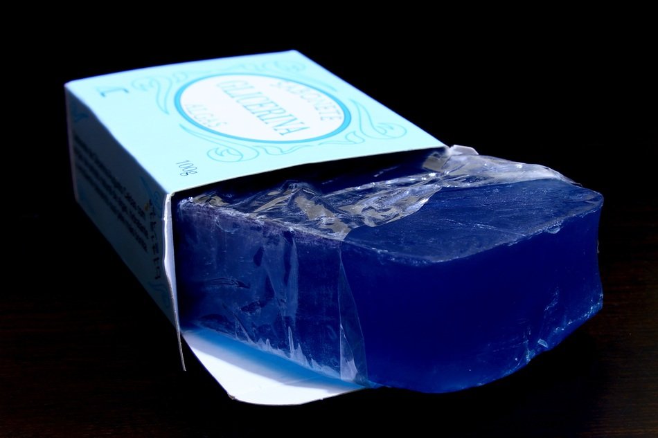 glycerin cleaning soap blue color hygiene