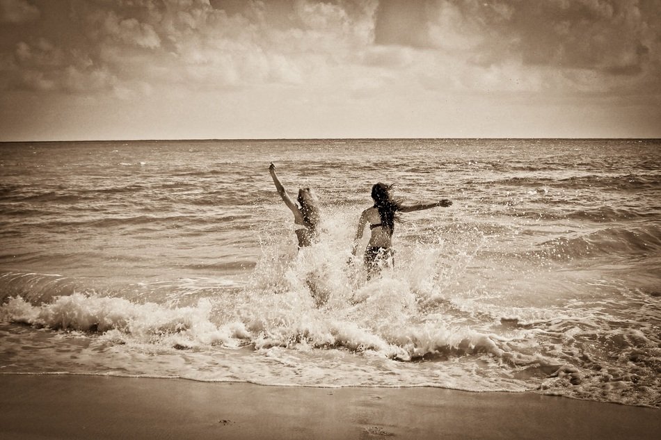 girls in ocean
