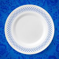 Beautyful blue russian porcelain decorative plate with traditional pattern