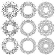 Nine circular decorative elements with stripes braiding N22