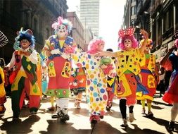 Clowns on the parade