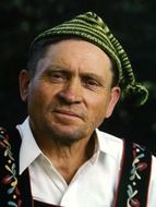 old man old in seppl hat