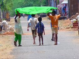 children are protected from the sun, India