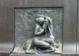 girl sculpture, oslo