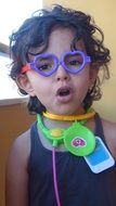 the child plays the doctor