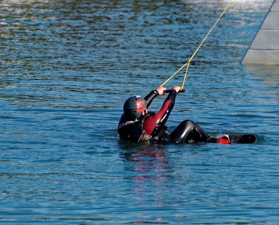 lake wakeboard