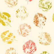 Colorful autumn leaves seamless pattern in yellow and orange